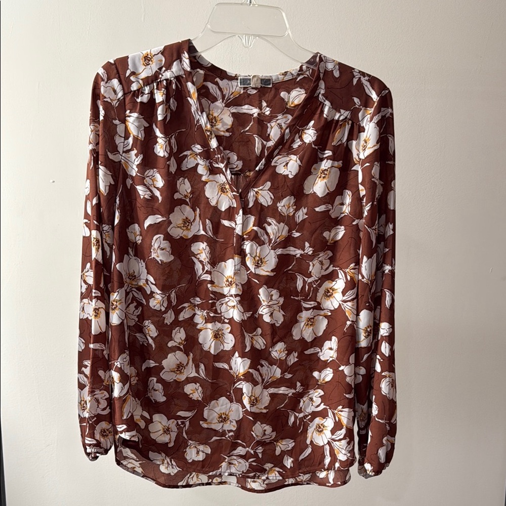 Pleione Red and Cream Buttoned Blouse with Mandarin Collar